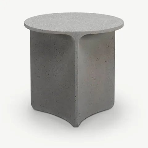 RODA Aspic side table 001, Italian outdoor furniture