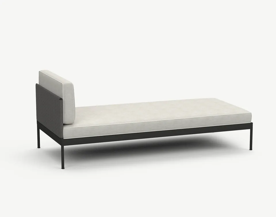 RODA Basket chaise longue 357 + 330, Italian outdoor furniture