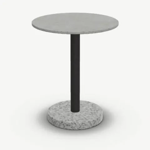RODA Bernardo side table 354, Italian outdoor furniture
