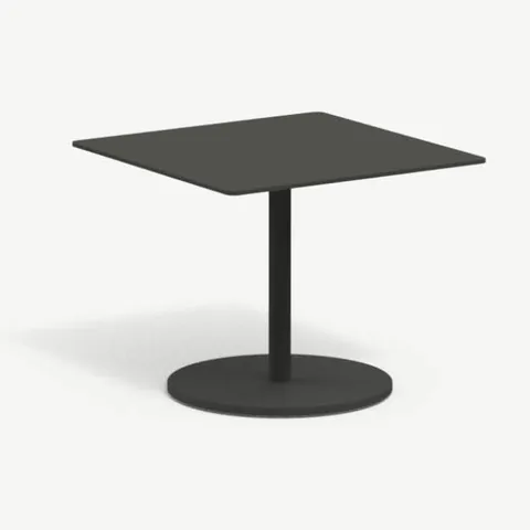 RODA Button low table 601, Italian outdoor furniture