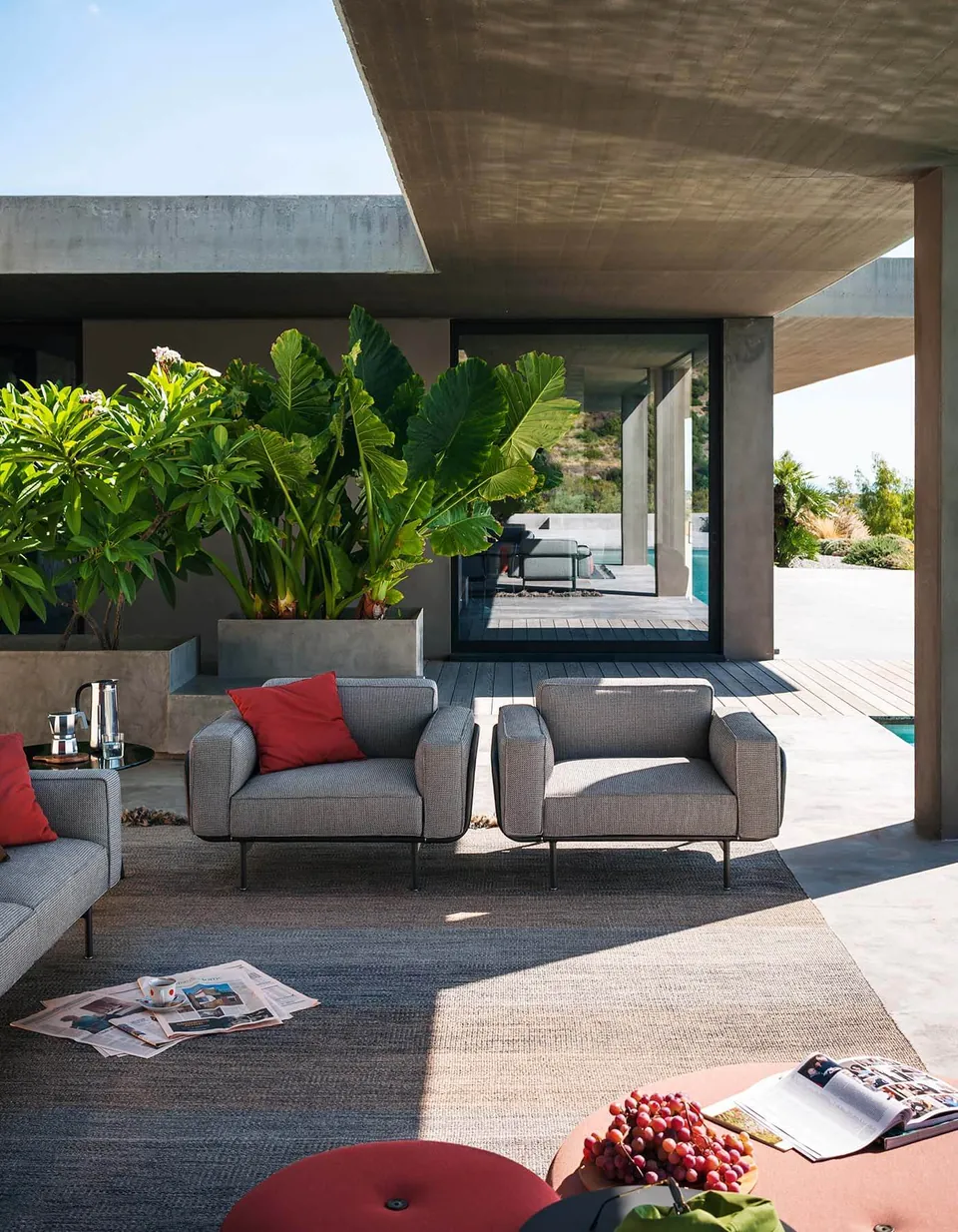 RODA Estendo outdoor furniture on a terrace, catalog photograph 3
