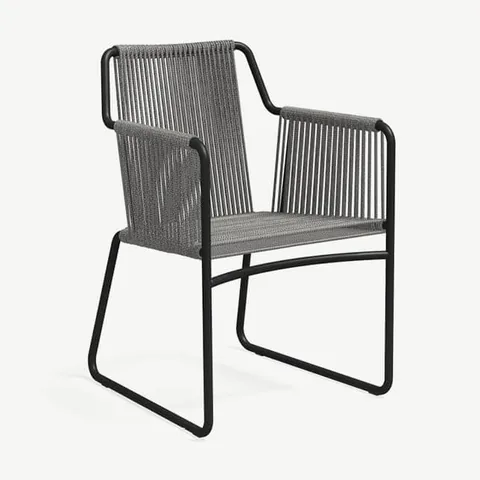 RODA Harp armchair 759, Italian outdoor furniture