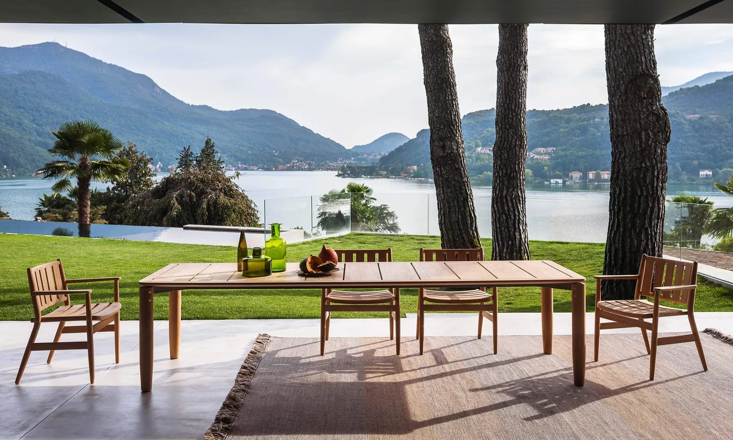 RODA Levante teak outdoor collection, Italian outdoor furniture