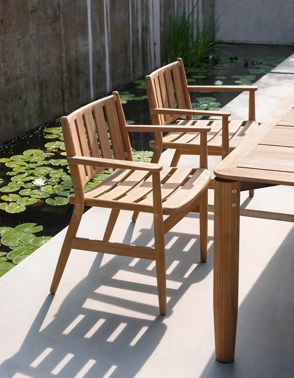 RODA Levante outdoor furniture on a terrace, catalog photograph 3