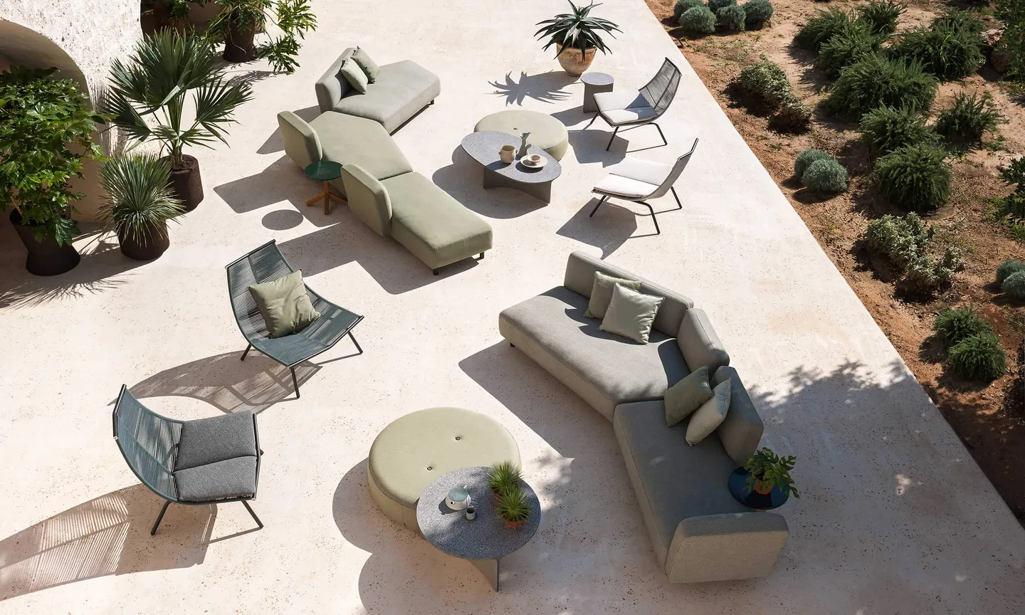 RODA Mamba modular upholstered sofa, Italian outdoor furniture