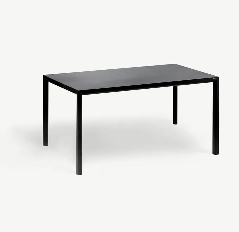 RODA Plein Air table 008, Italian outdoor furniture
