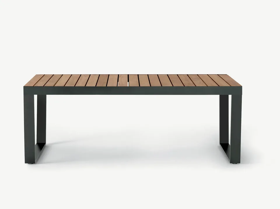 RODA Spinnaker extendable table 034, Italian outdoor furniture