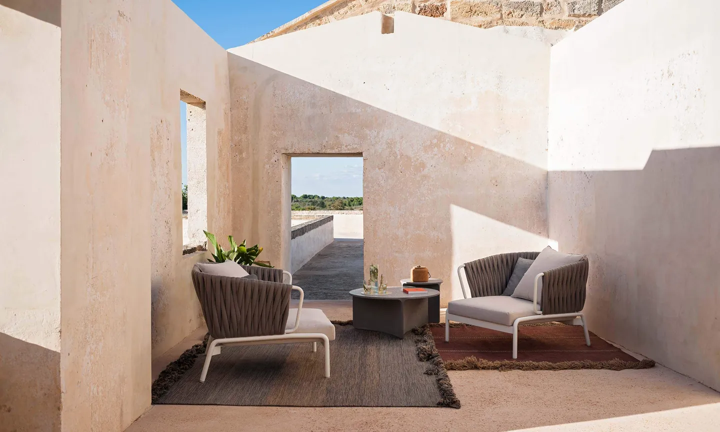 RODA Spool outdoor furniture on a terrace, catalog photograph 2