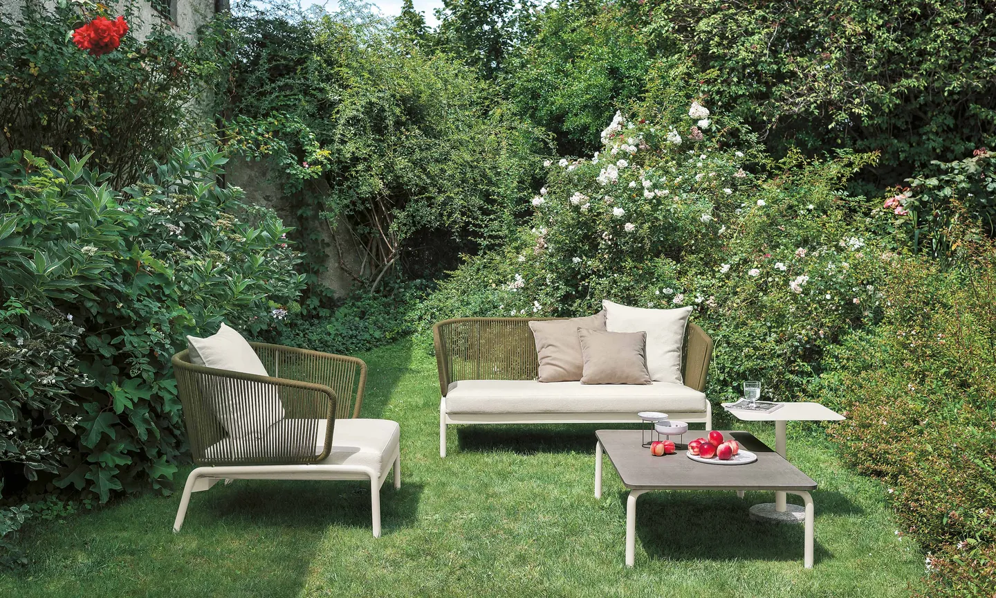 RODA Spool outdoor furniture on a terrace, catalog photograph 3