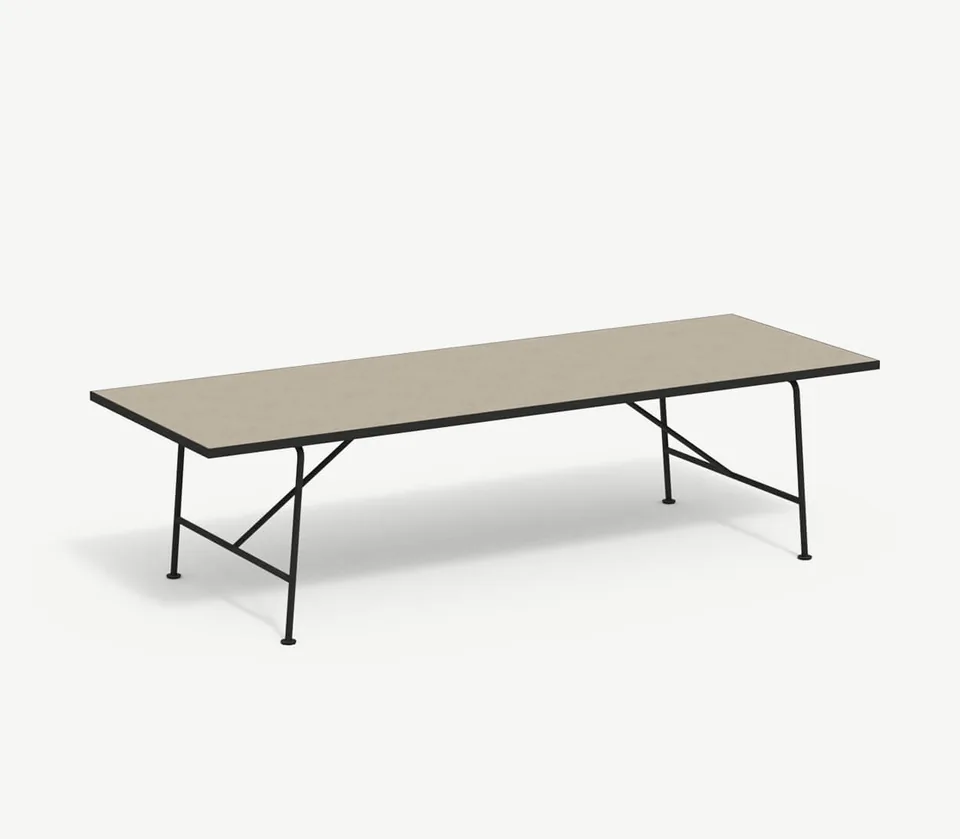 RODA Stresa table 280, Italian outdoor furniture