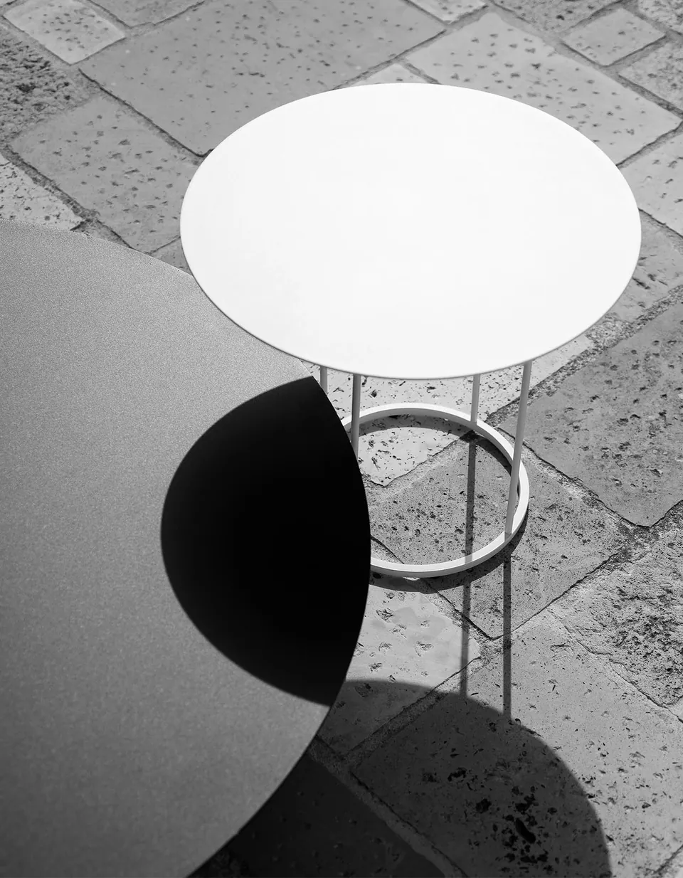 RODA Zefiro outdoor furniture on a terrace, catalog photograph 2