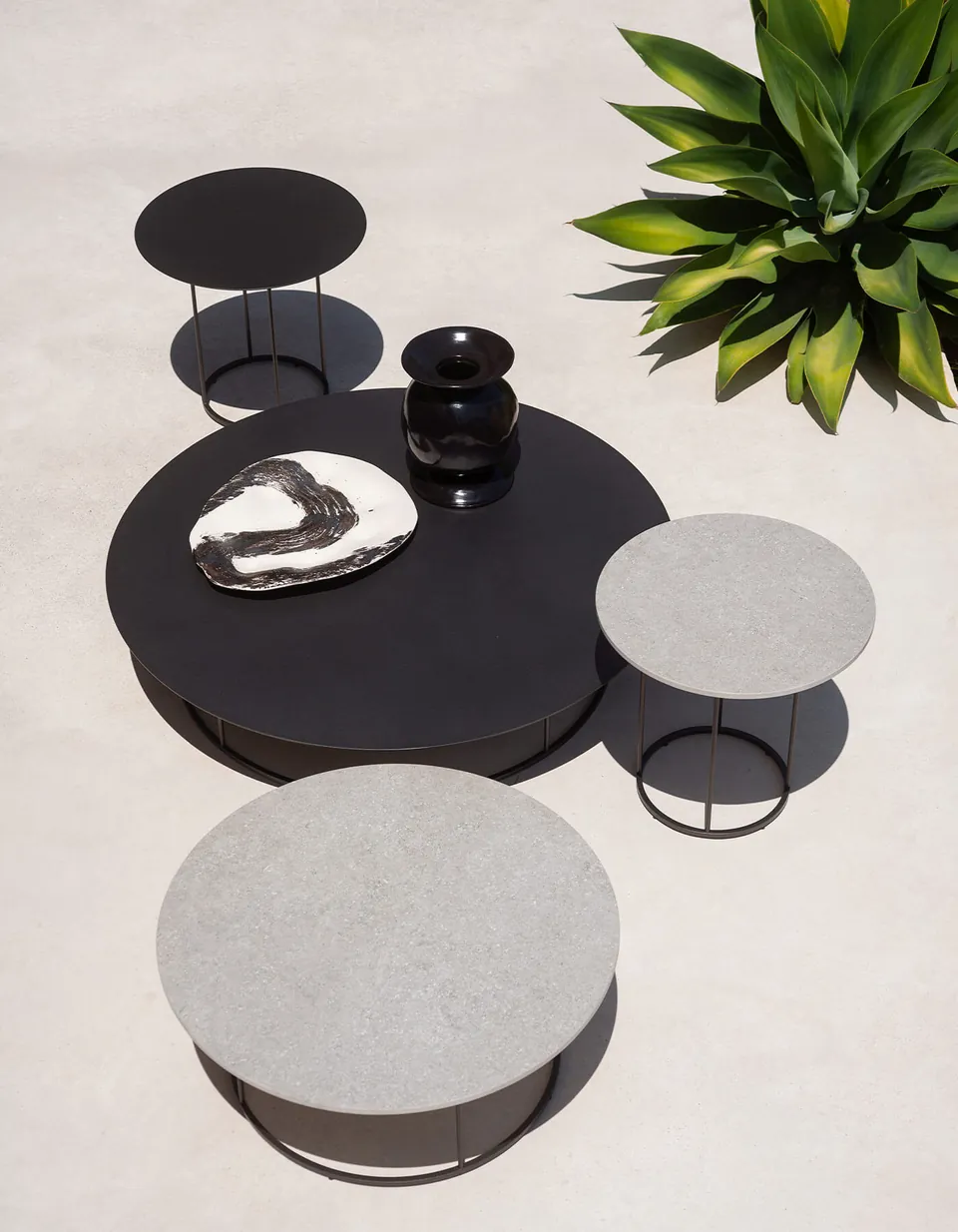 RODA Zefiro outdoor furniture on a terrace, catalog photograph 3